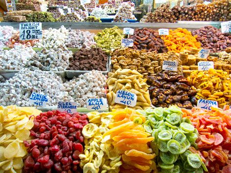 dried fruit in spice bazaar Istanbul