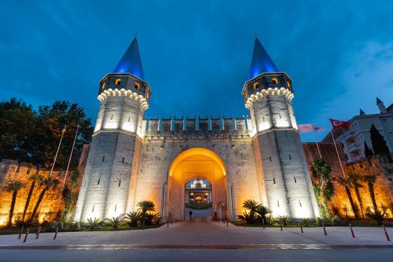 Must-visit museum in Istanbul - Topkapi Palace