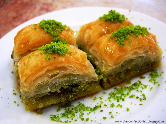 Fistikli a square Turkish Baklava