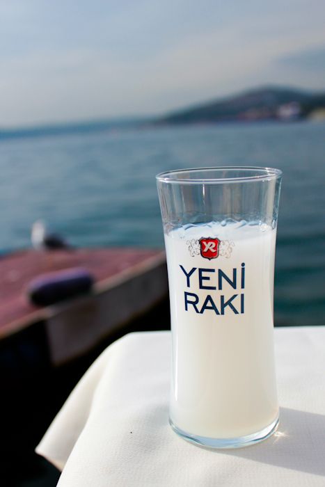 Turkish alcoholic drink Raki