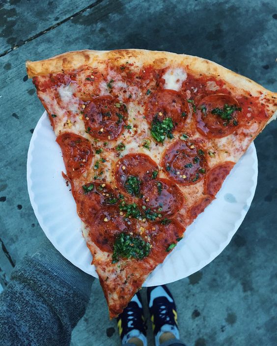 pizza slices Vienna street food