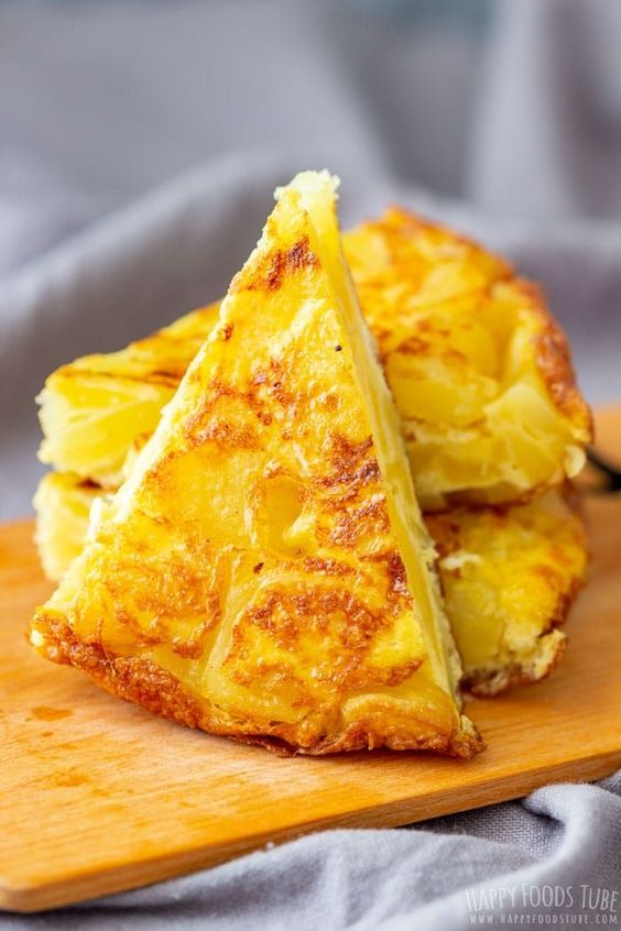 Tortilla de patatas Spanish omelette