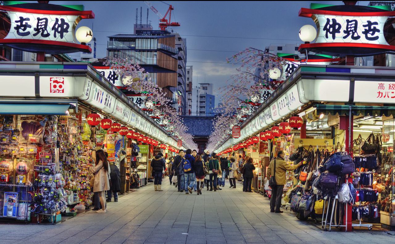 Nakamise Market
