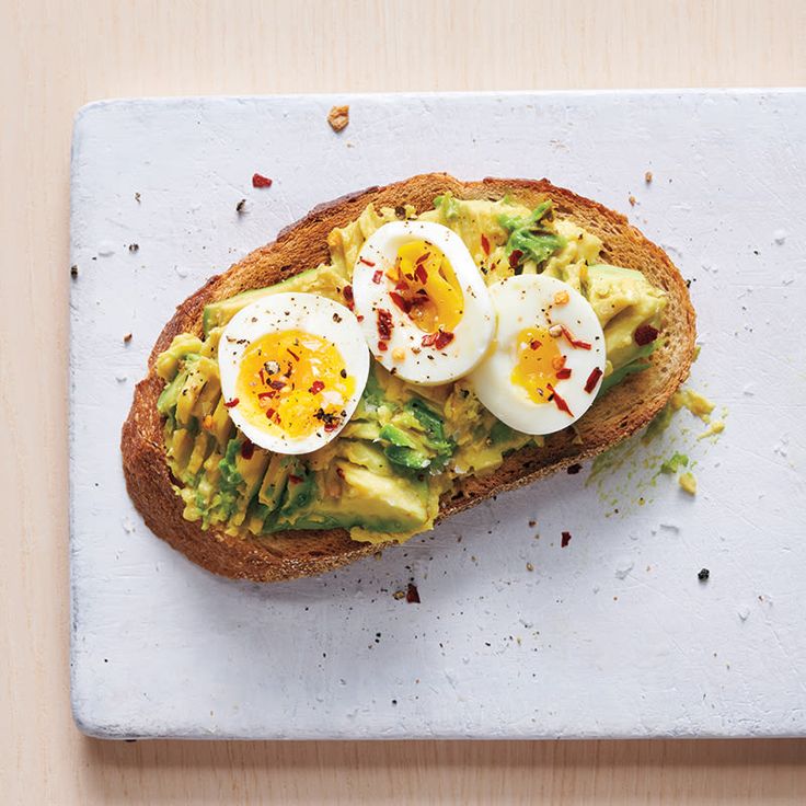 Dishes for breakfast and lunch Smashed Avo
