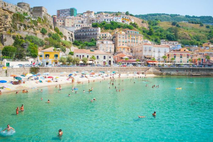 Attractive Exotic Beaches in Italy With Stunning Coastline