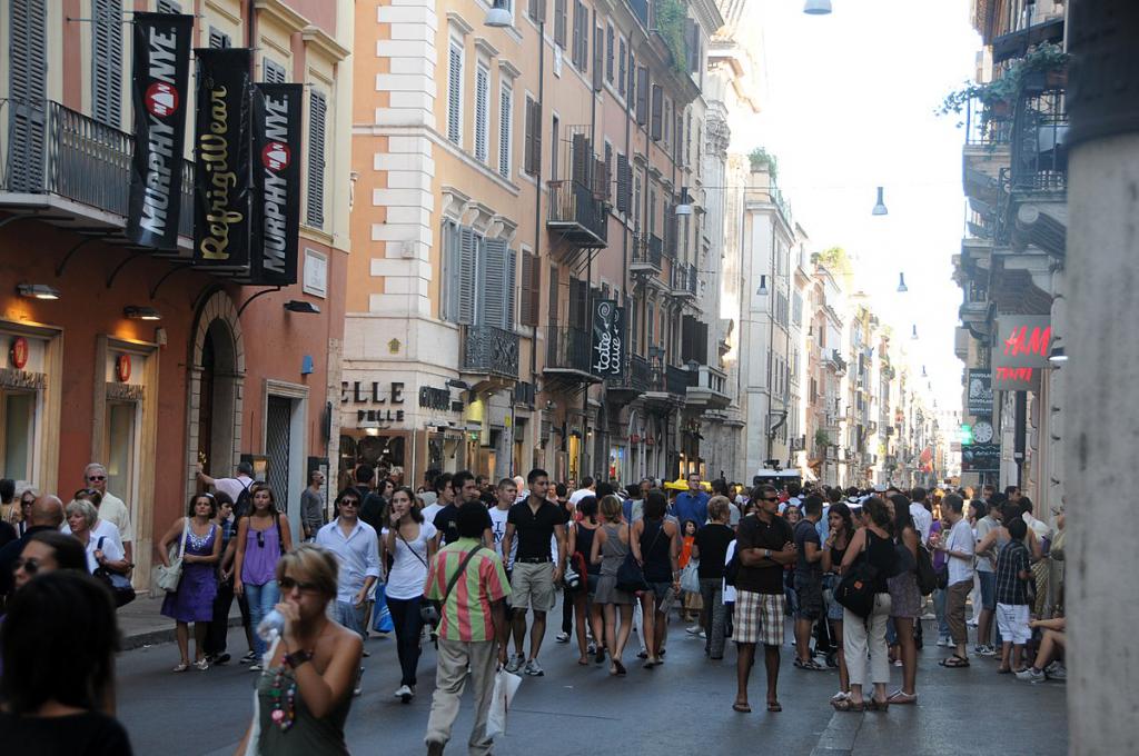 Via Del Corso, Rome