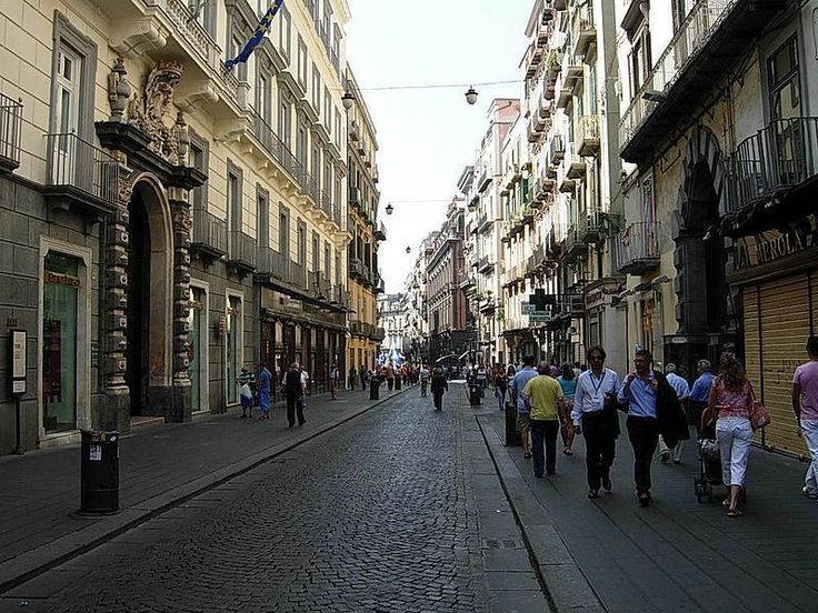 Via Toledo, Naples