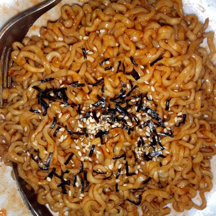 Buldak Bokkeummyeon