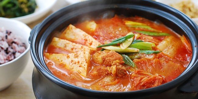 Kimchi Jjigae