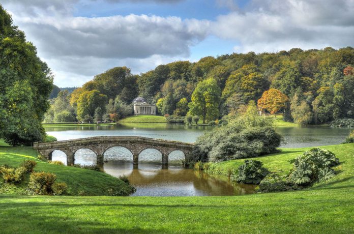 12 Favorite Gardens in England You Must See Through Your Holiday