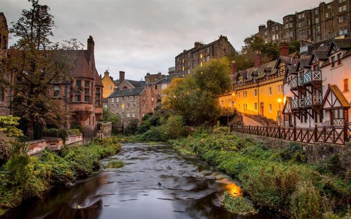 10 Amazing Destinations for You Things to Do in Edinburgh, Scotland