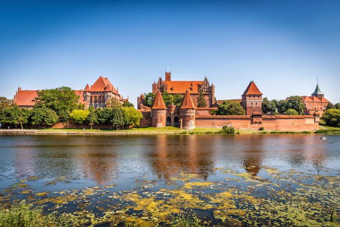 Discovering the Rich Culture of Poland: 10 Must-Visit Cultural Sites