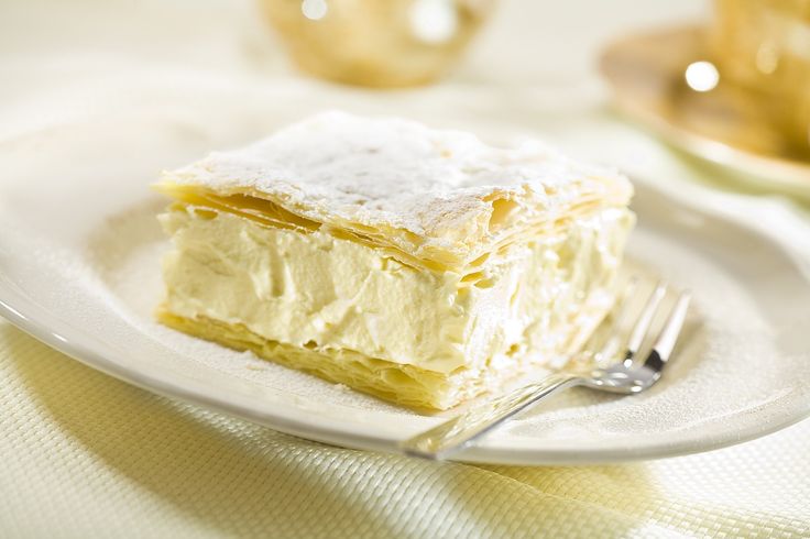Kremowka Cream Cake