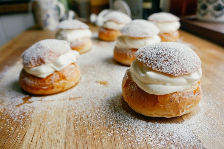 Semlor Buns