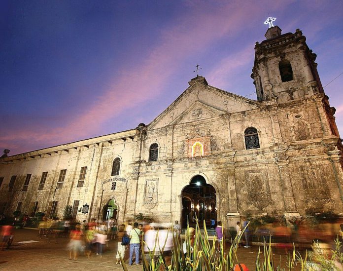 11 Amazing Cultural and Historical Places in Philippines