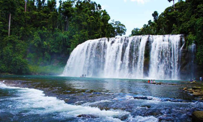 Create Best Experience: Visiting 13 Natural Wonders in Philippines